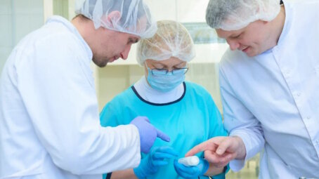 Тайный код красоты: что скрывает состав вашей косметики?