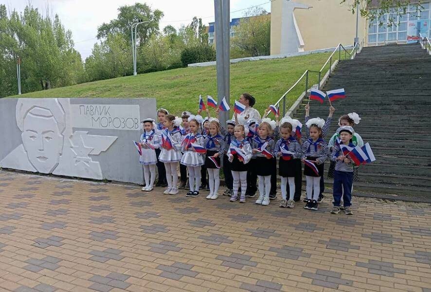 Юные патриоты почтили память пионеров-героев в парке «Территория детства»