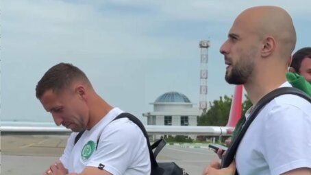 Самолет с футболистами грозненского клуба «Ахмат» не смог приземлиться в Санкт-Петербурге из-за сильной грозы