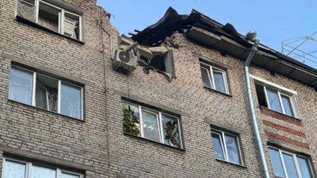 Больше 100 неуправляемых БПЛА «Лютый» атаковали Россию этой ночью — в Туле повреждены жилой дом и спорткомплекс