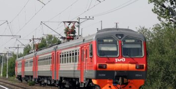 132 поезда задерживаются из-за инцидента на железной дороге в Ростовской области