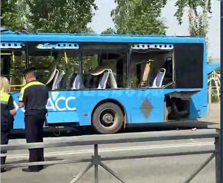 В Кемерово в пассажирском автобусе, полном людей, произошел взрыв газового баллона