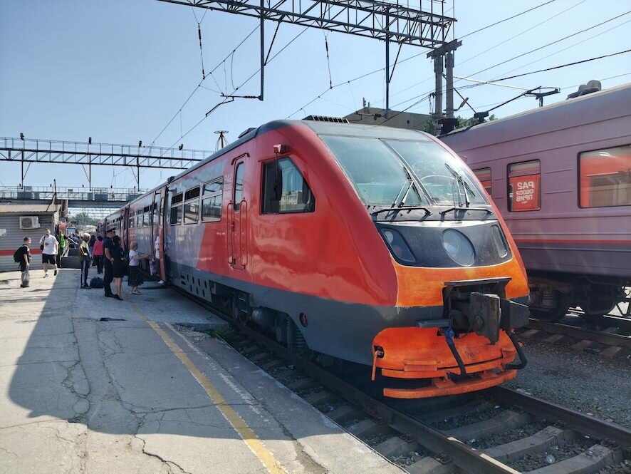 В Саратове сотрудники транспортной полиции установили троих несовершеннолетних зацеперов