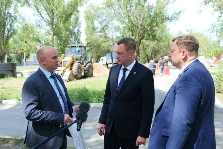 Роман Бусаргин о ремонте сетей водоканала  на проспекте Строителей
