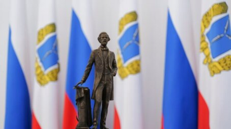 Музейное сообщество с воодушевлением встретило идею установки памятника Боголюбову и представленный макет