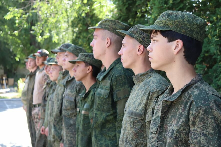 В Саратове началась подготовка юнармейцев к окружным сборам «Гвардеец»