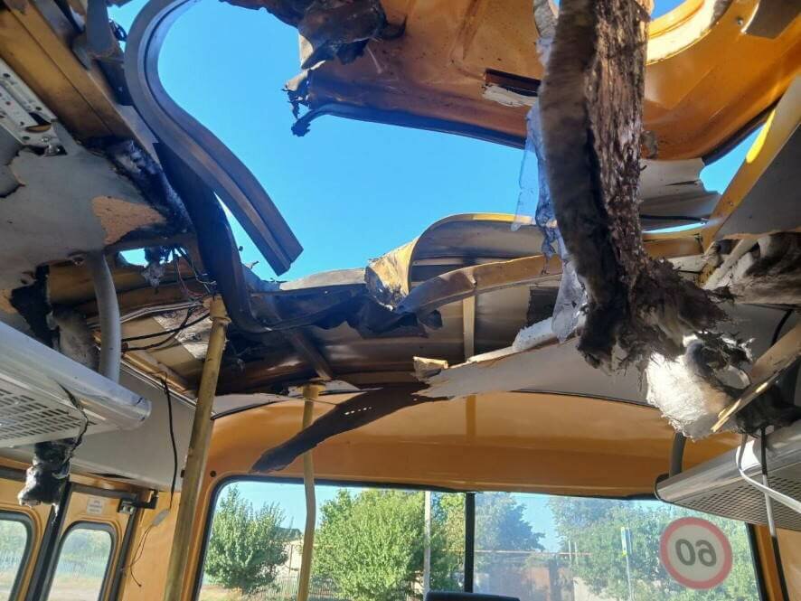 В Запорожской области два школьных автобуса стали целью для БПЛА противника