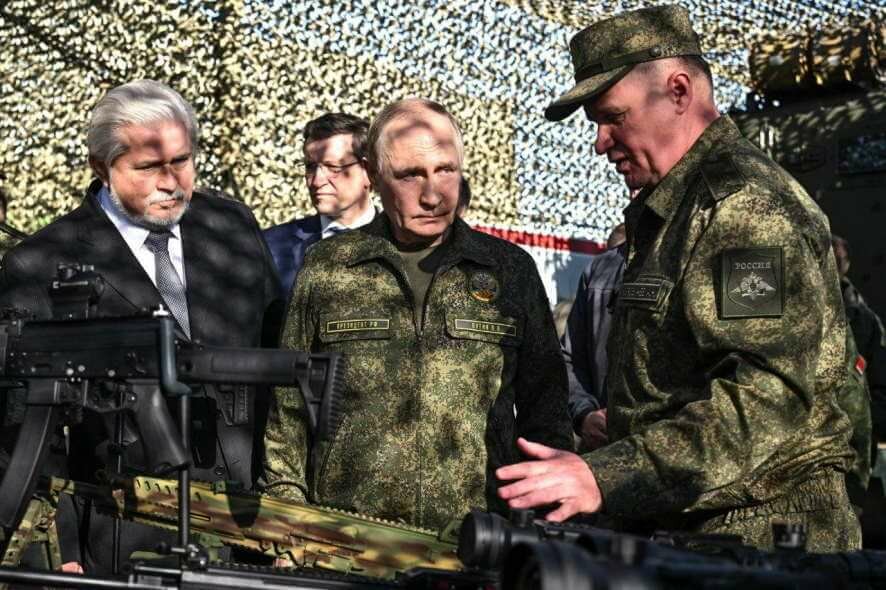 Путин прилетел в Нижегородскую область, где проходит основной этап учений «Запад-2025»