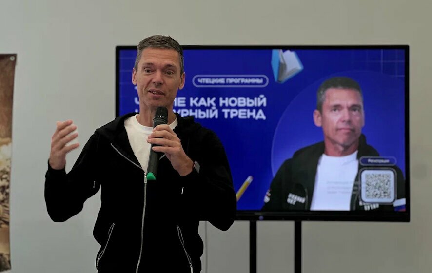 Актер Михаил Мамаев встретился со школьниками Саратовской области