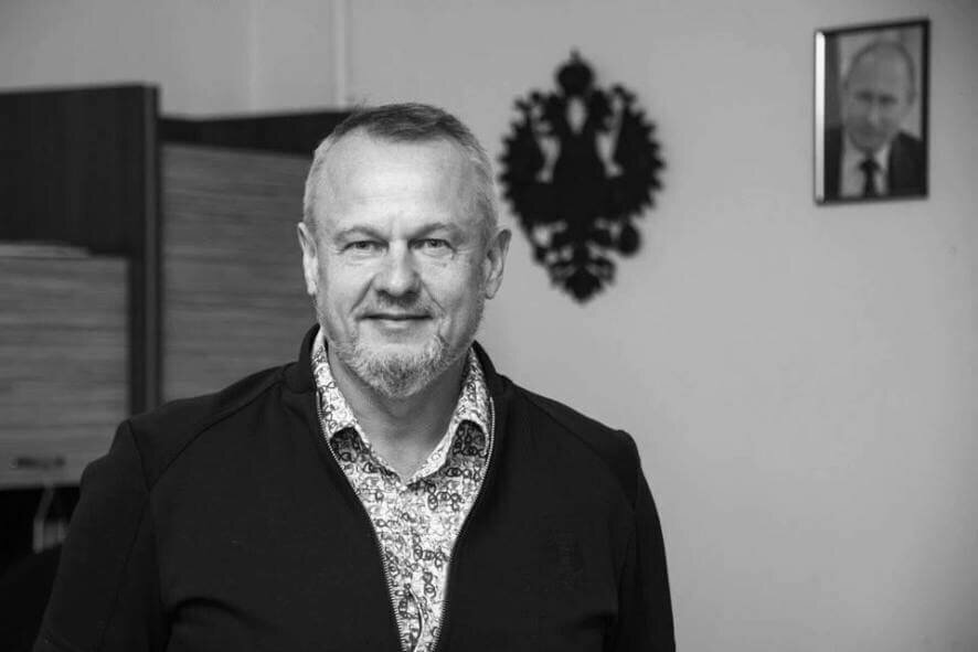 Получивший ранения в результате атаки дрона ВСУ глава Совета депутатов Новой Каховки Владимир Леонтьев скончался в больнице