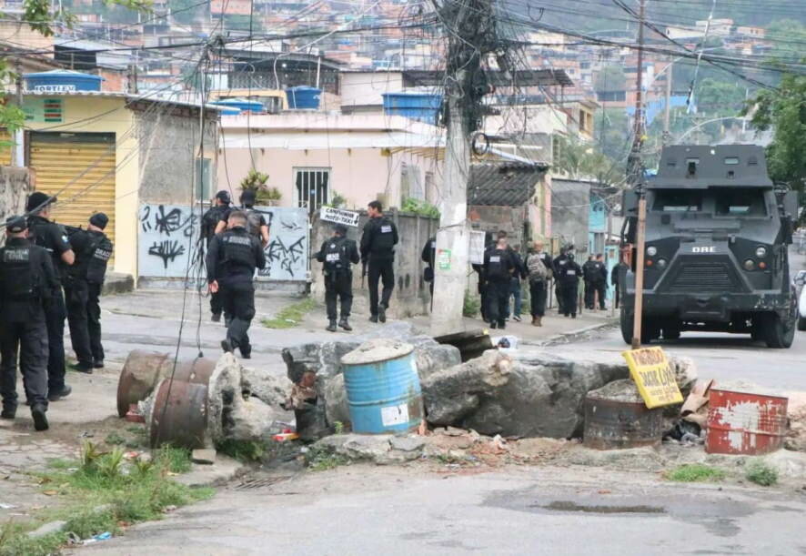 В Рио произошло одно из самых кровавых столкновений с наркокартелями в истории