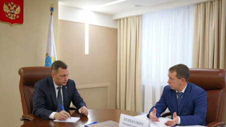 Губернатор Роман Бусаргин провел встречу с главой Балтайского района Евгением Беньковичем