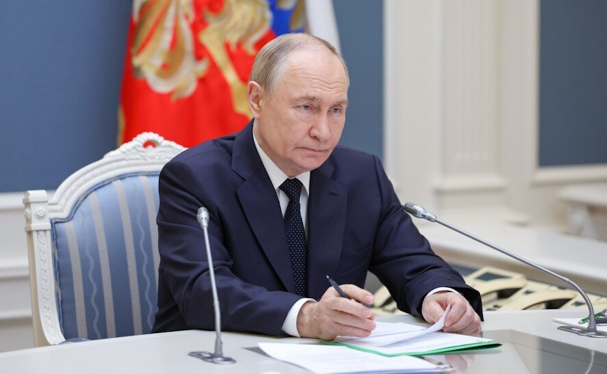 Стратегические ядерные силы России провели плановые учения с пусками ракет