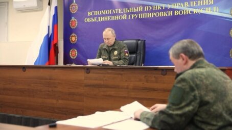 Верховный Главнокомандующий посетил пункт управления Объединённой группировки войск