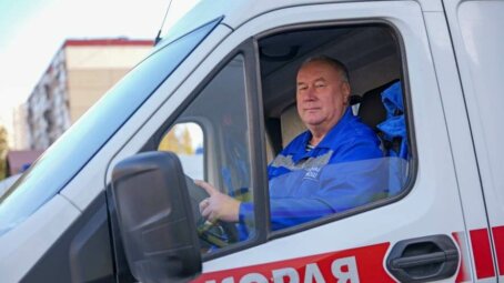 Саратовская областная станция скорой медицинской помощи отмечает 105 лет