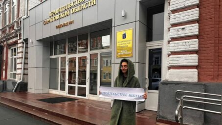 В Саратове активисты требуют ускорить строительство школы на 1100 мест