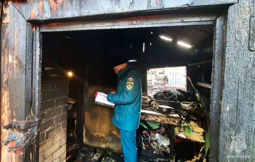 На пожаре в Ершове Саратовской области погибла семья