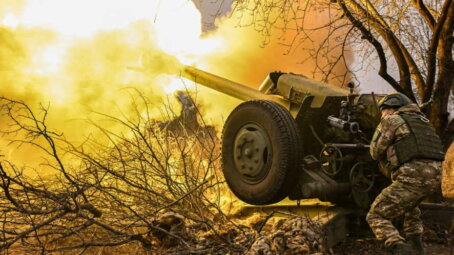 Глава Крыма поздравил военнослужащих и ветеранов ракетных войск и артиллерии с праздником