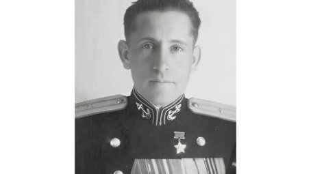 Саратовский сокол, отрубивший «Хеншелю» хвост: подвиг Владимира Михалёва