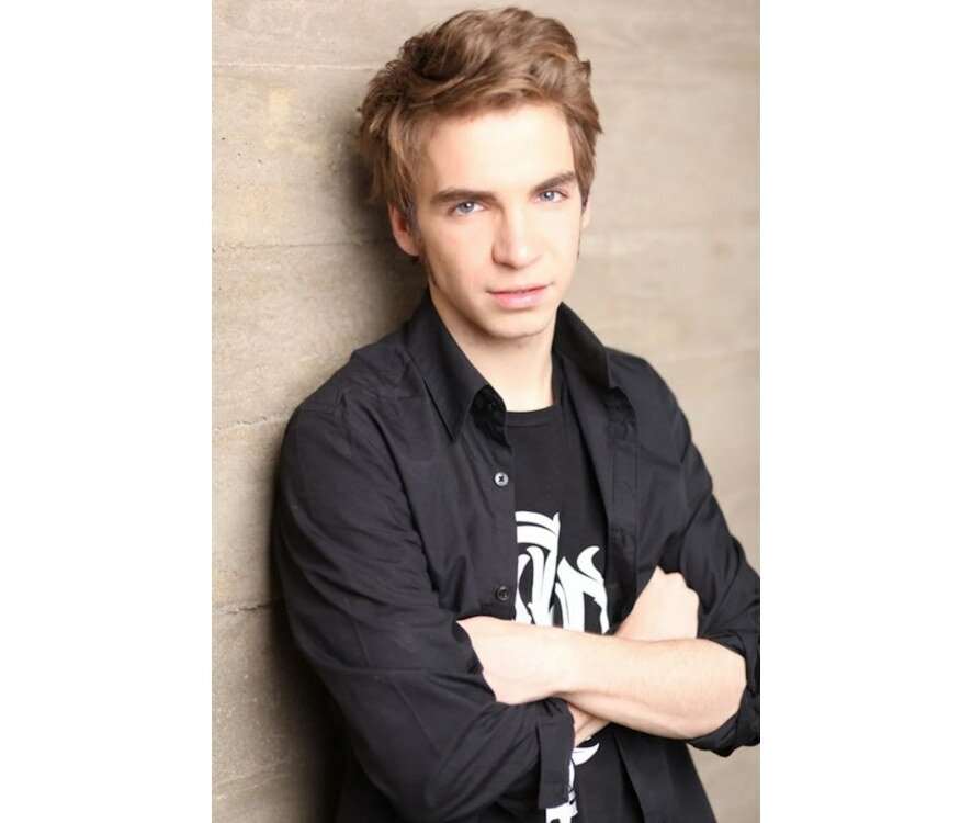 Звезда театра и кино Даниил Вахрушев проведет творческую встречу с саратовскими школьниками