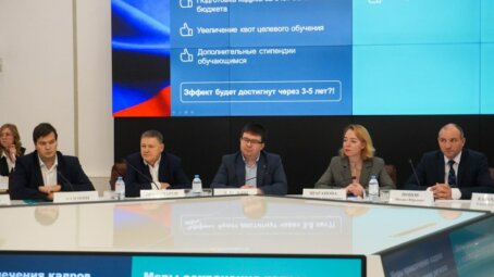 В Саратове представили проекты выпускников Школы молодых управленцев