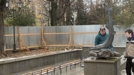 В саду «Липки» завершается реконструкция фонтана с символом Саратова