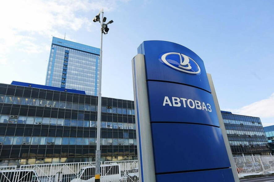 АвтоВАЗ отзывает 33,5 тысячи новых Lada Granta из-за «риска ослабления» карданного элемента