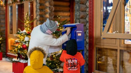 Ретрооткрытки предложат отправить на «Зимней почте» фестиваля «Путешествие в Рождество»