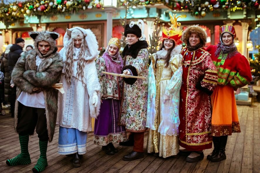 Зажигательный хаус, песни о любви и о празднике: какой будет сценическая программа фестиваля «Путешествие в Рождество»