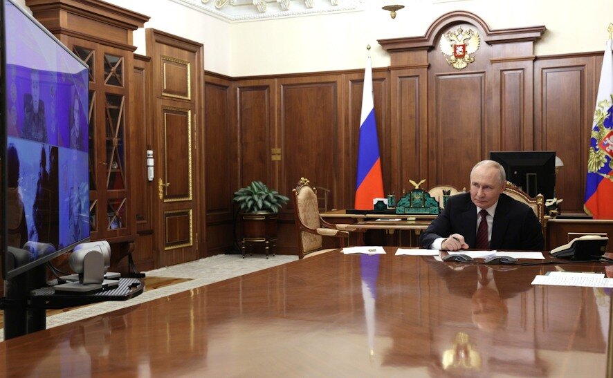 Путин провел совещание о ситуации в зоне специальной военной операции
