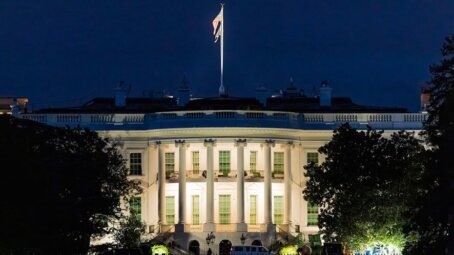 Анализ новой Стратегии национальной безопасности США: смена фокуса, вызов для ЕС и осторожный отклик в Москве