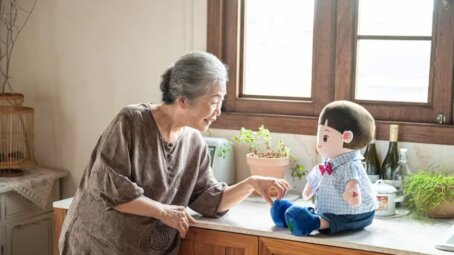 Робобабушка как диагноз: почему забота будущего уже стала признаком нашего одиночества