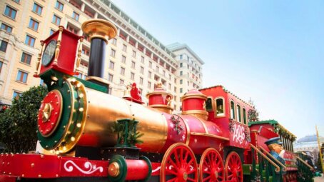 Не просто гирлянды: как «Зима в Москве» превратила центр в маршрут из трёх сказок