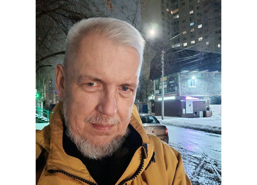 Новогоднее поздравление главного редактора портала «Глас народа» политолога Дмитрия Борисовича Олейника с наступающим 2026 годом