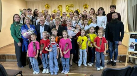 «Лицедеи» из Энгельса: 15 лет на сцене и дорога на фестиваль «Театральное Приволжье»