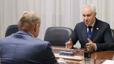 Алексей Антонов и Владимир Попов обсудили создание кадетских классов в новой школе Саратова, названной в честь Героев СВО