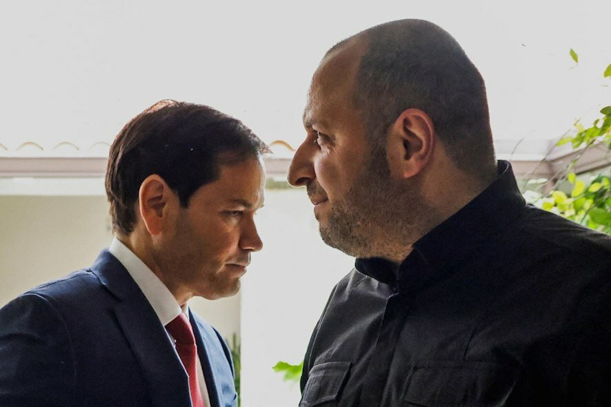 Майами, ФБР и загадочный мистер У: Украинские мирные переговоры обретают шпионский сюжет