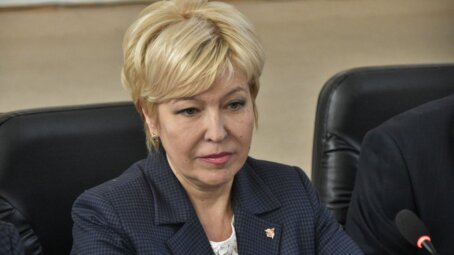 Член ОП Саратовской области Татьяна Загородняя прокомментировала драку подростков у ТРЦ «Тау Галерея»