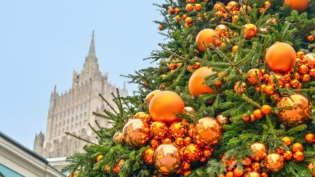 Мандариновое волшебство на Арбате: 100 000 арт-объектов создали новогоднюю атмосферу