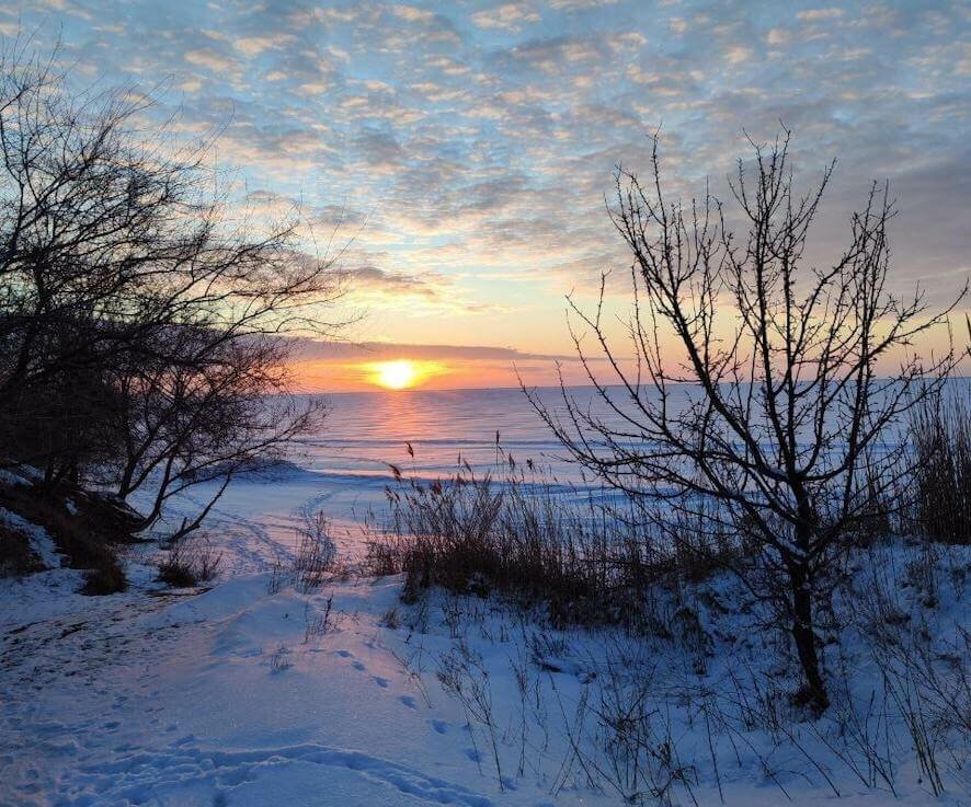 Саратовский фотограф восхищается снежной зимой в Саратове