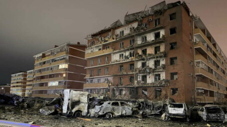 В результате атаки беспилотника в Адыгее получили ранения 11 человек, среди которых оказались двое детей