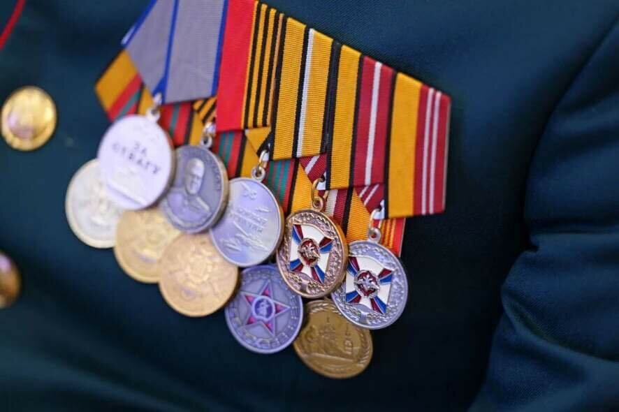 Сегодня День защитника Отечества