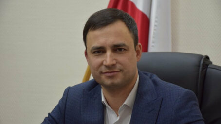 Губернатор Саратовской области Роман Бусаргин предложил министру спорта области Олегу Дубовенко возглавить Балашовский район