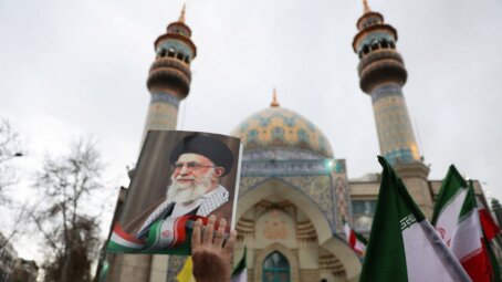 Эскалация на Ближнем Востоке: США и Израиль нанесли массированные удары по Ирану, Тегеран ответил ракетными атаками по американским базам в регионе