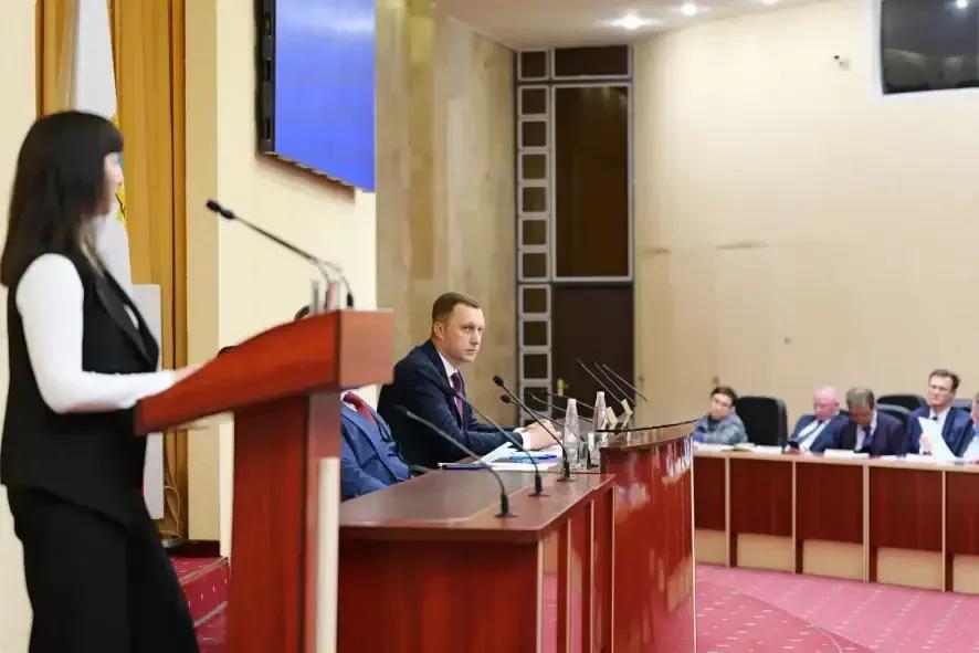 Роман Бусаргин дал ряд поручений для развития промышленности в Саратовской области на ближайшие годы