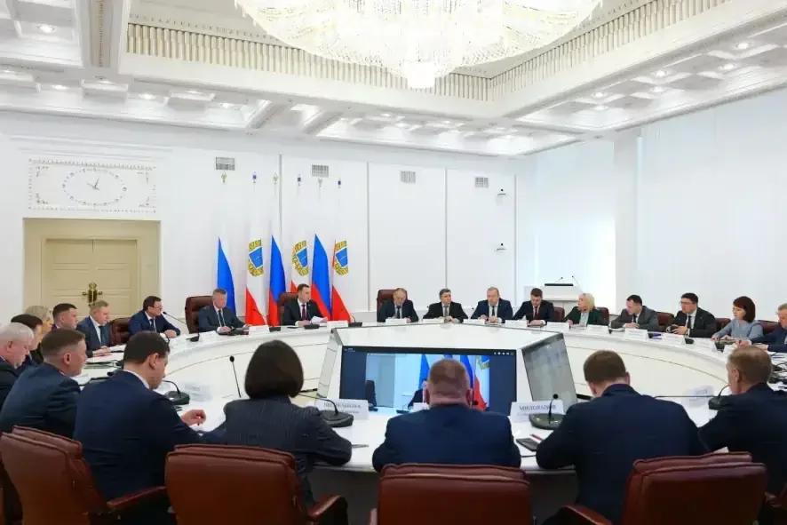 Вопрос об ограничении сброса воды в Волге в весенне-летний период находится на особом контроле