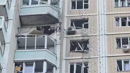 Три человека погибли и еще пять ранены при атаке БПЛА ВСУ по жилым домам в Подмосковье, что известно к этому часу