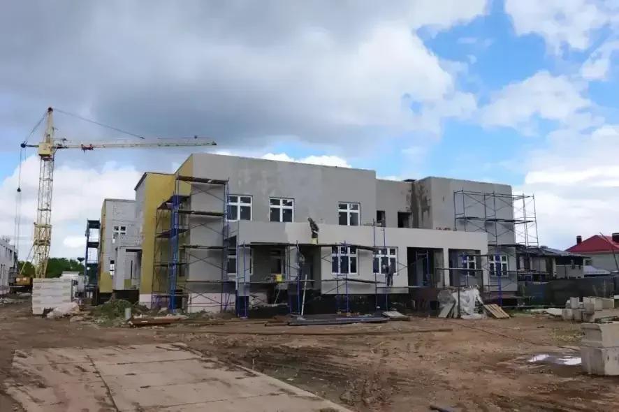 Общая готовность нового детского сада в микрорайоне Шурова гора в Энгельсе на сегодняшний день составляет 30%