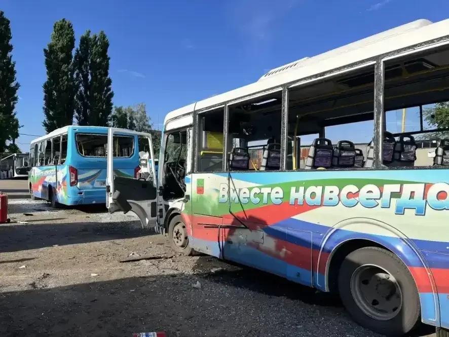 В результате обстрела повреждения получили пассажирские автобусы в Запоожской области