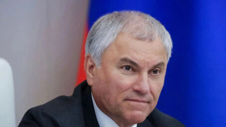 Вячеслав Володин: Сегодня окружная избирательная комиссия зарегистрировала кандидатом